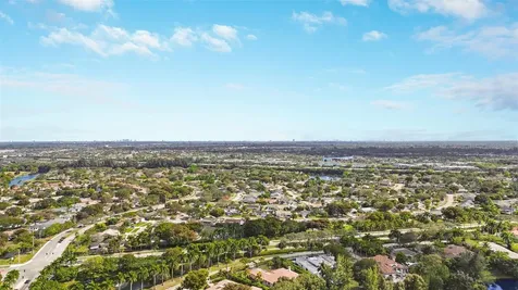 16131 Laurel Drive Weston FL 33326