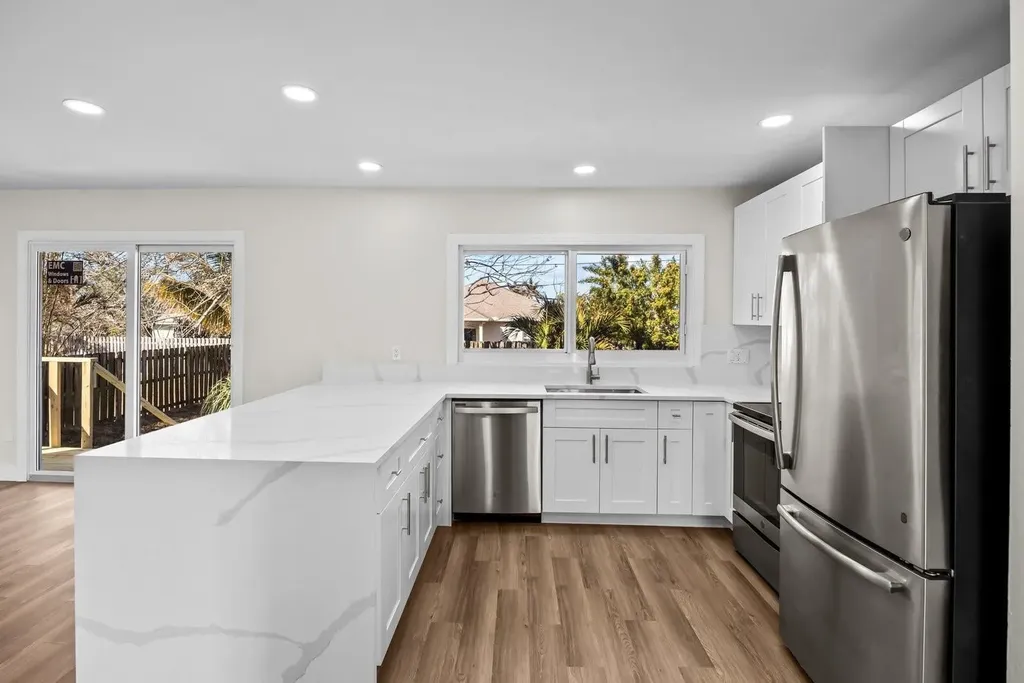 2450 SE Alden Street Port St Lucie FL 34984