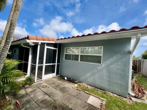1610-1612 NE 56th Street Fort Lauderdale FL 33334