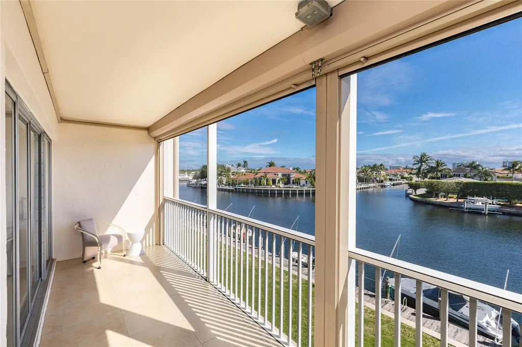 390 N Federal Highway Deerfield Beach FL 33441