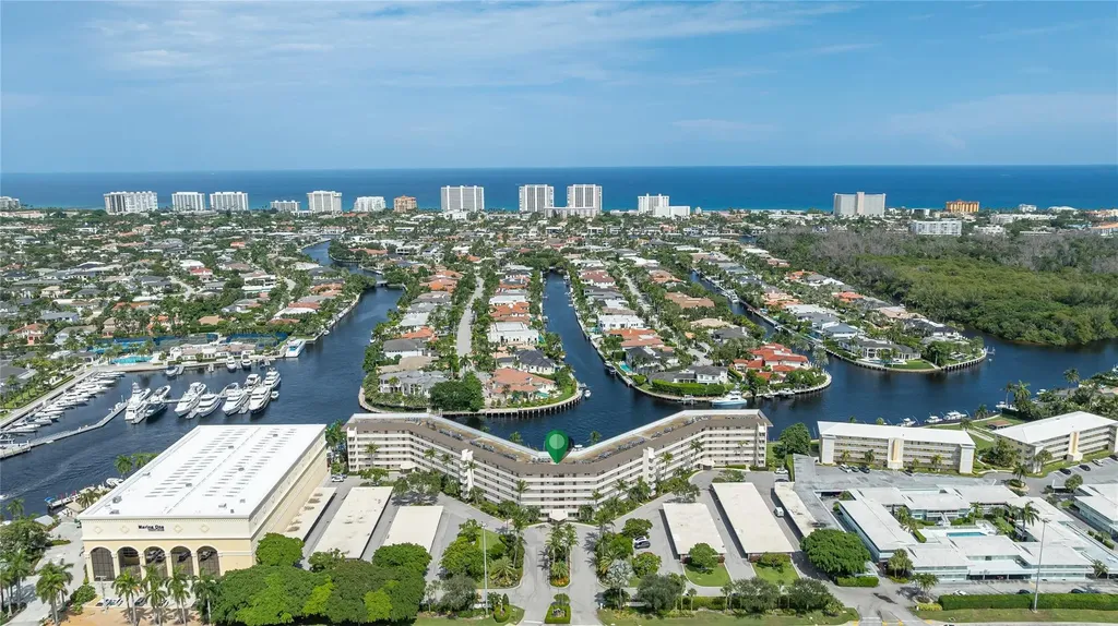 390 N Federal Highway Deerfield Beach FL 33441