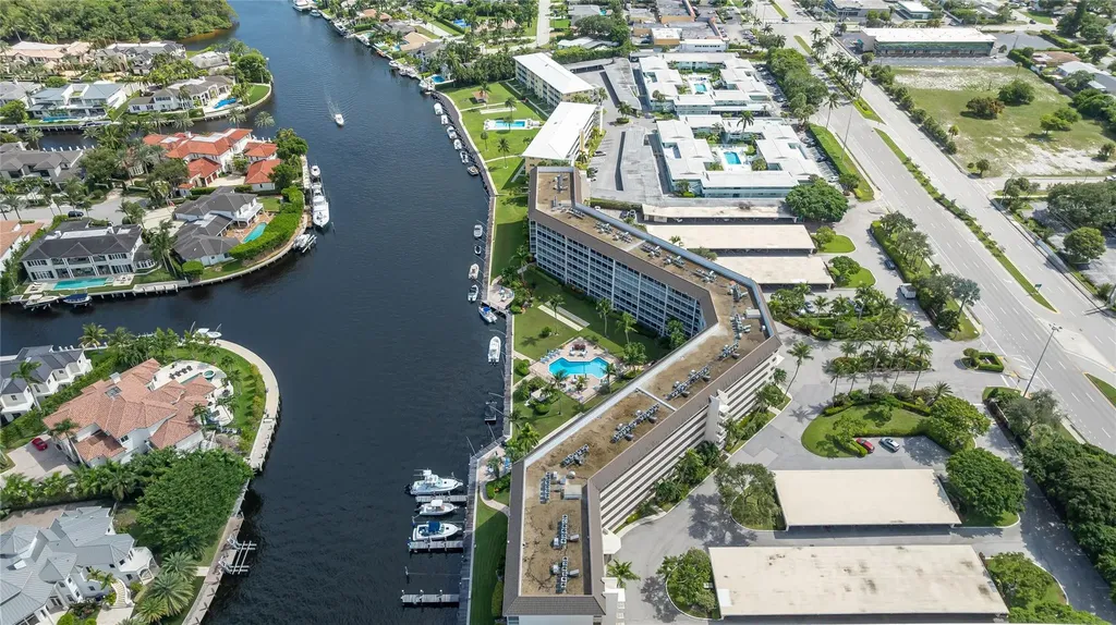 390 N Federal Highway Deerfield Beach FL 33441