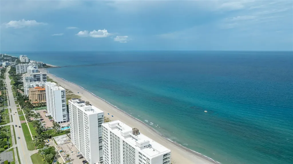 390 N Federal Highway Deerfield Beach FL 33441