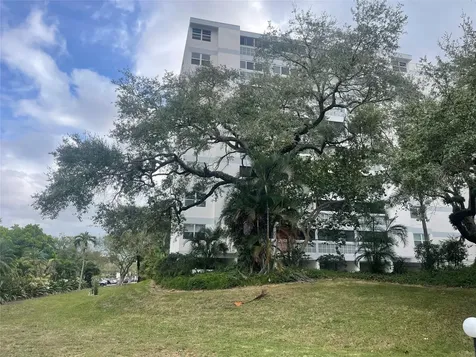 3301 Spanish Moss Terrace Lauderhill FL 33319