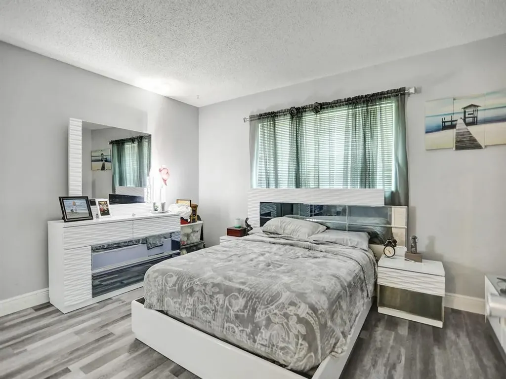 138 Lake Barbara Drive West Palm Beach FL 33411