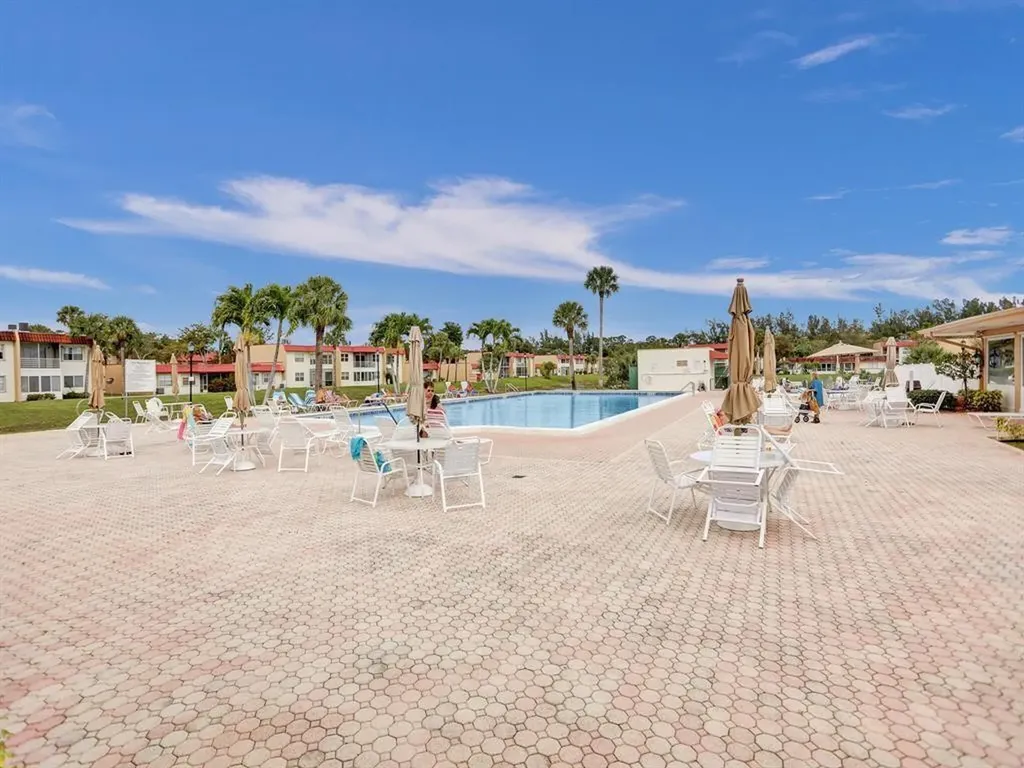 138 Lake Barbara Drive West Palm Beach FL 33411