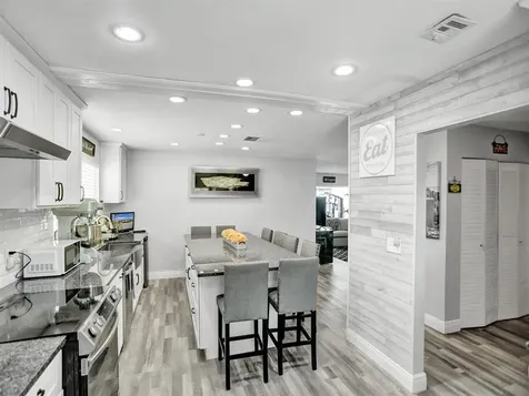138 Lake Barbara Drive West Palm Beach FL 33411