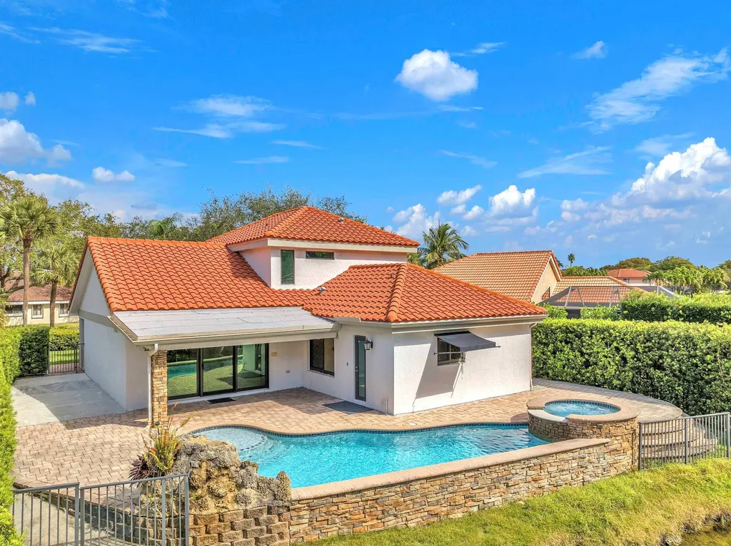 1830 NW 97th Avenue Plantation FL 33322