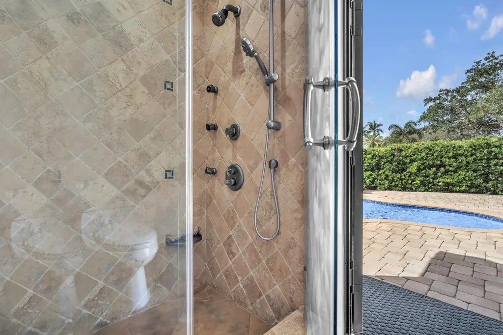 1830 NW 97th Avenue Plantation FL 33322