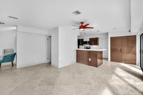 1830 NW 97th Avenue Plantation FL 33322
