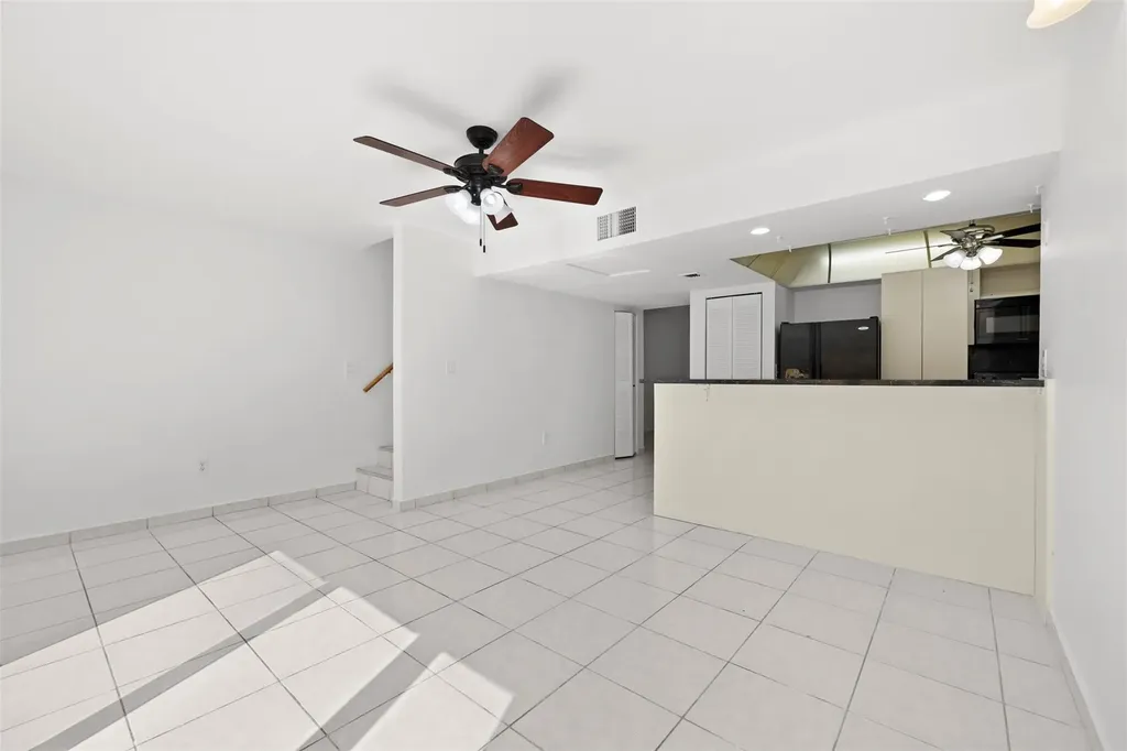 7734 Balboa Street Sunrise FL 33351