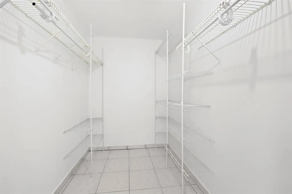 7734 Balboa Street Sunrise FL 33351