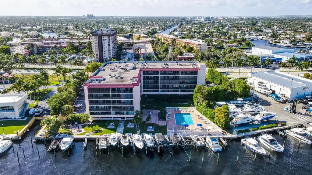 740 S Federal Highway Pompano Beach FL 33062