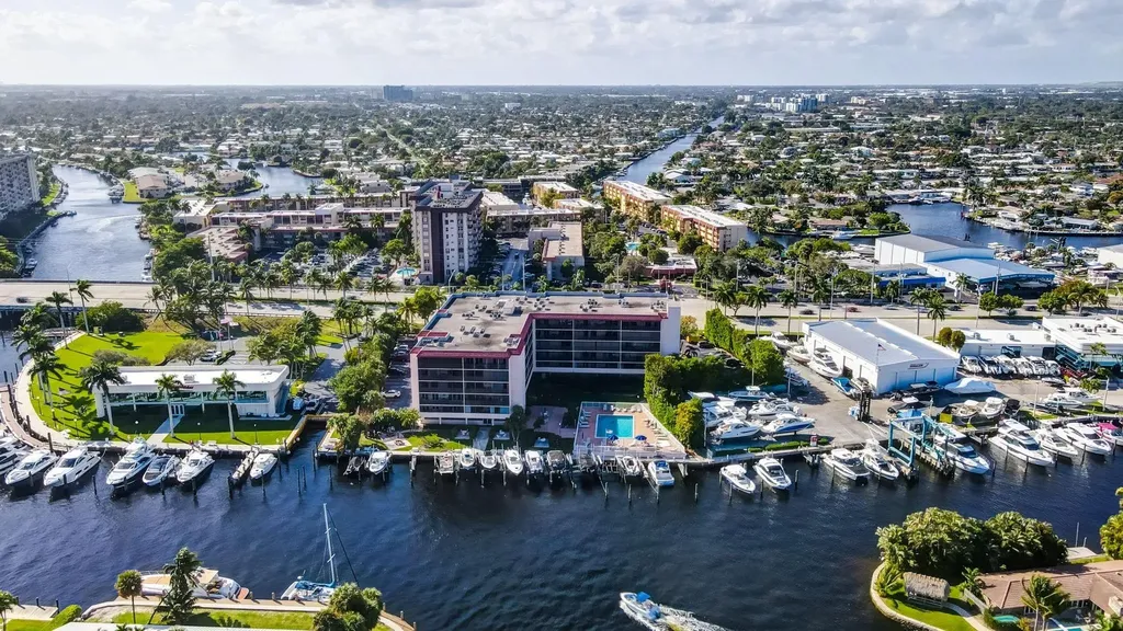 740 S Federal Highway Pompano Beach FL 33062