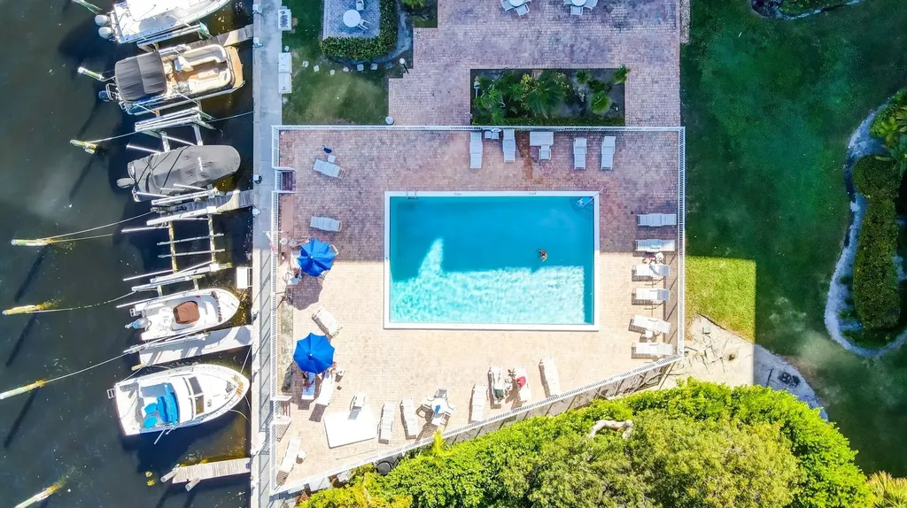 740 S Federal Highway Pompano Beach FL 33062