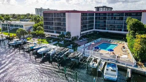 740 S Federal Highway Pompano Beach FL 33062