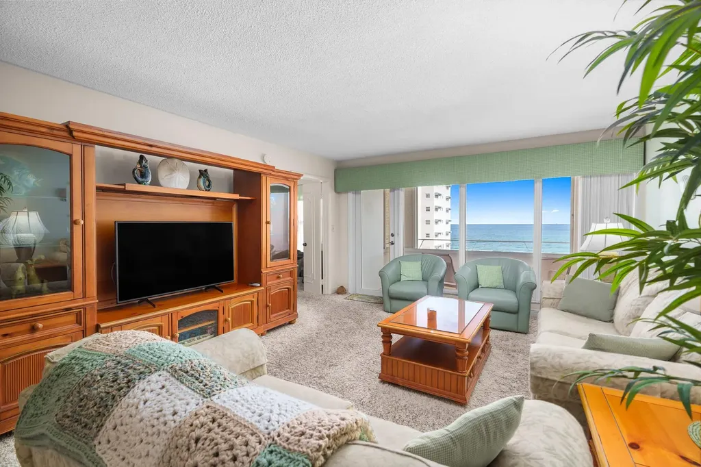 1850 S Ocean Boulevard Pompano Beach FL 33062