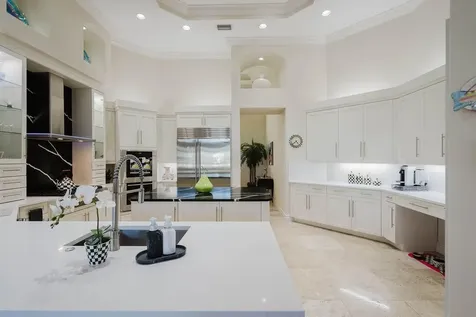 2841 NE 23rd Court Pompano Beach FL 33062