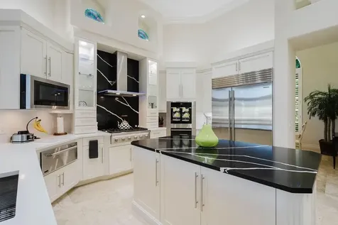 2841 NE 23rd Court Pompano Beach FL 33062