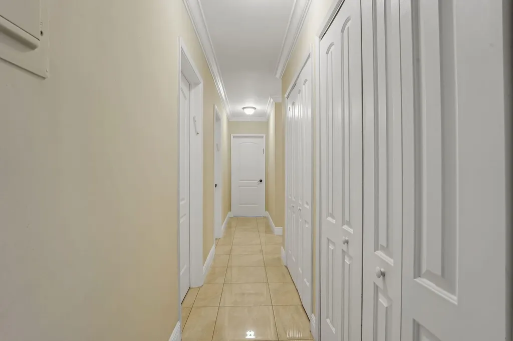 4000 N 36th Avenue Hollywood FL 33021