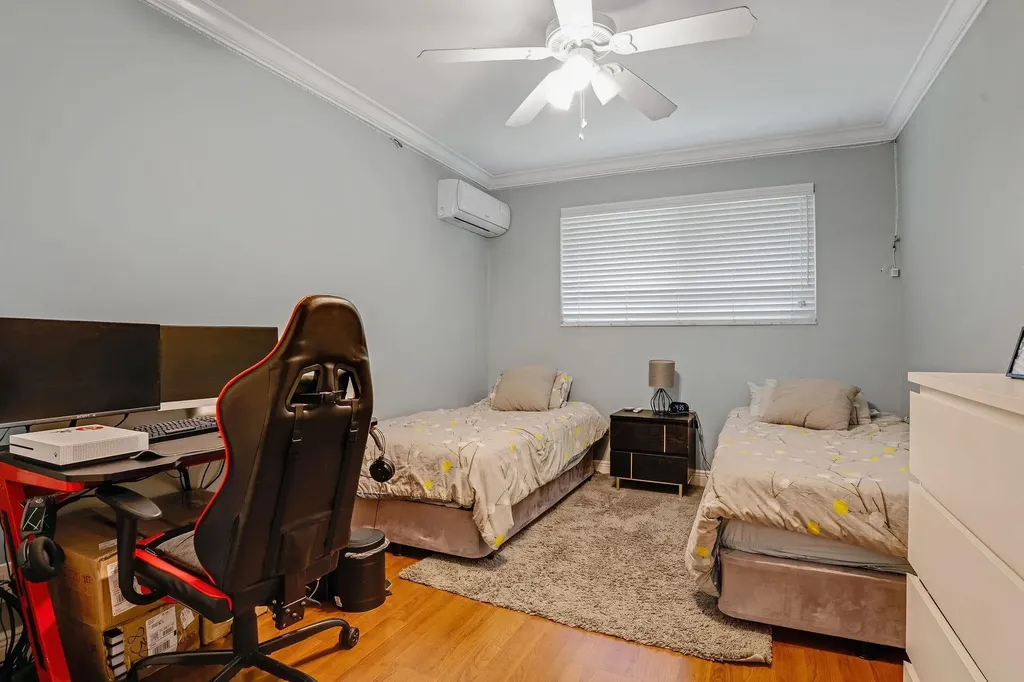 4000 N 36th Avenue Hollywood FL 33021