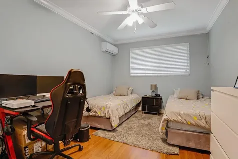 4000 N 36th Avenue Hollywood FL 33021
