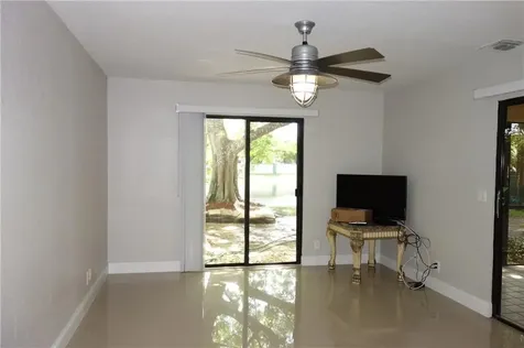 2060 NW 34th Avenue Coconut Creek FL 33066