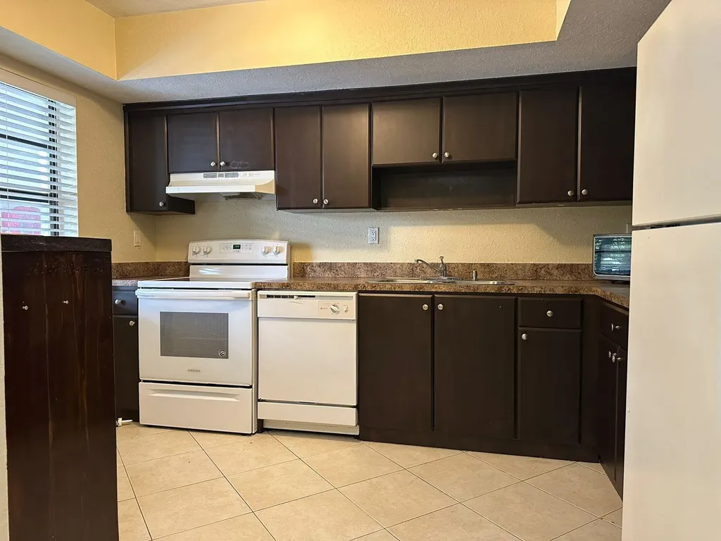 11676 NW 45th Street Coral Springs FL 33065