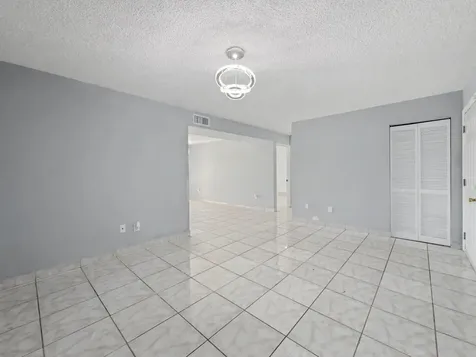 8401 SW 107th Avenue Miami FL 33173