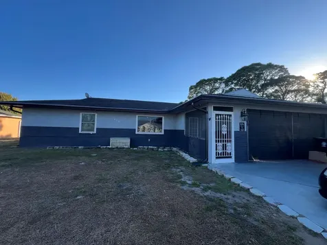 538 NW Placid Avenue Port St Lucie FL 34983