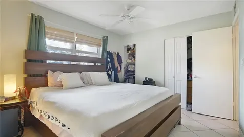 8524 Old Country Manor Davie FL 33328