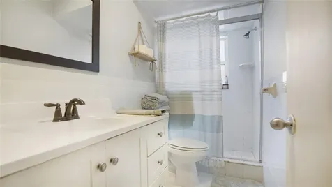 8524 Old Country Manor Davie FL 33328