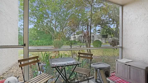 8524 Old Country Manor Davie FL 33328