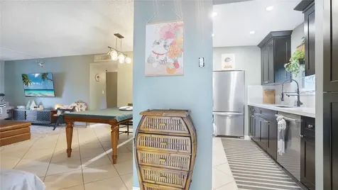 8524 Old Country Manor Davie FL 33328