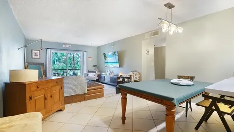 8524 Old Country Manor Davie FL 33328