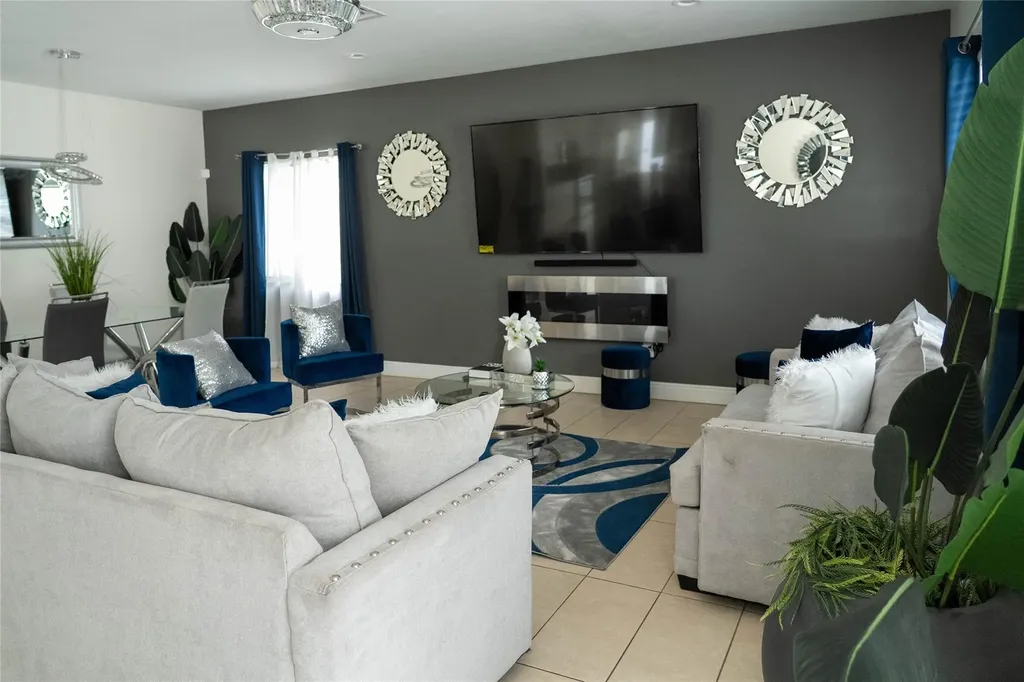 2710 NW 5th Street Pompano Beach FL 33069