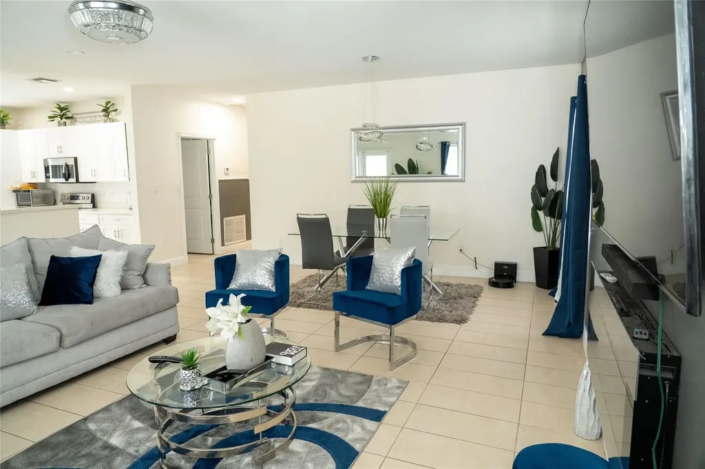 2710 NW 5th Street Pompano Beach FL 33069