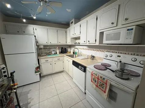 North Lauderdale FL 33068