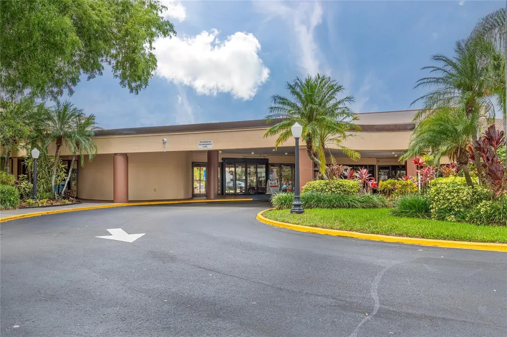 9420 Sunrise Lakes Boulevard Sunrise FL 33322