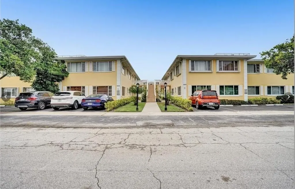 5820 NE 22nd Way Fort Lauderdale FL 33308