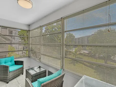 2881 NW 47th Terrace Lauderdale Lakes FL 33313