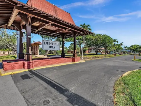 2881 NW 47th Terrace Lauderdale Lakes FL 33313