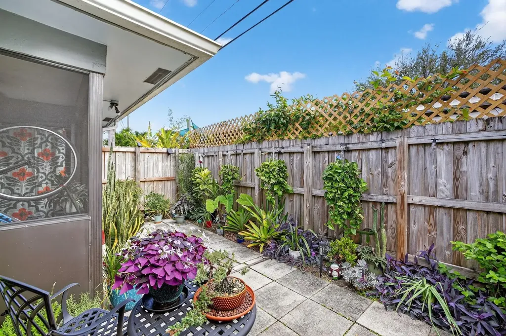 2608 NE 10th Avenue Wilton Manors FL 33334