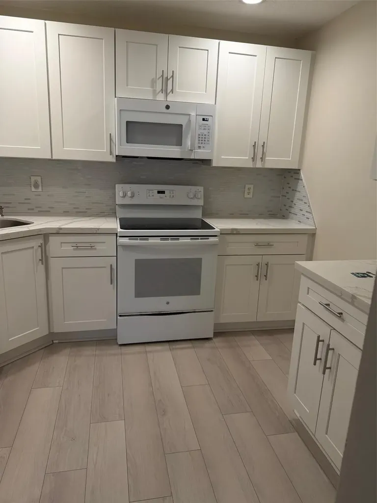 4467 Carambola Circle Pompano Beach FL 33066