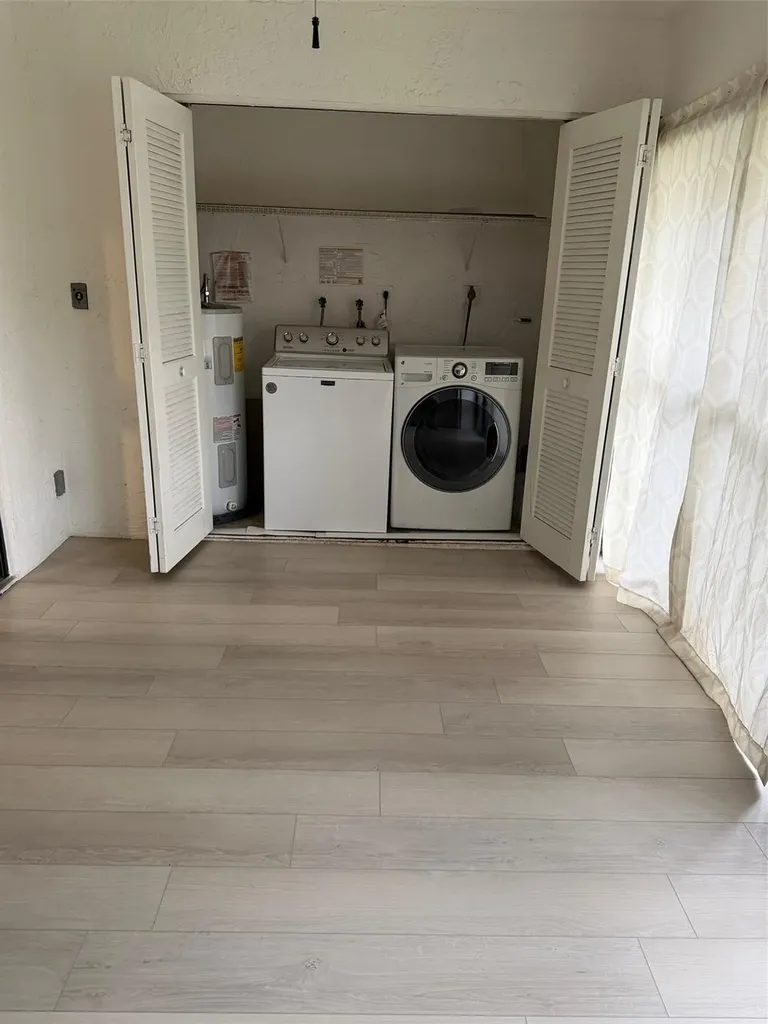 4467 Carambola Circle Pompano Beach FL 33066