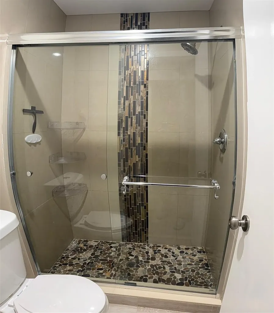 4467 Carambola Circle Pompano Beach FL 33066