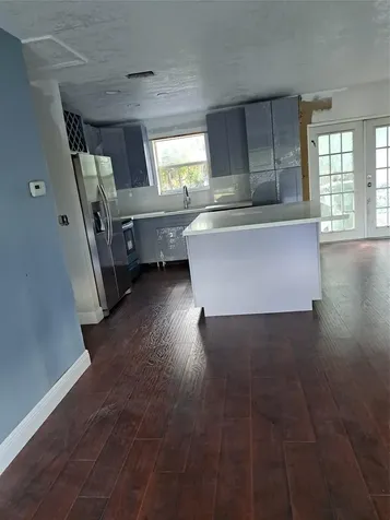 730 SW 67th Terrace Pembroke Pines FL 33023