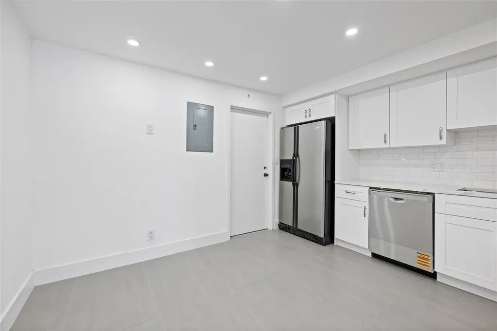 1360 S Ocean Boulevard Pompano Beach FL 33062