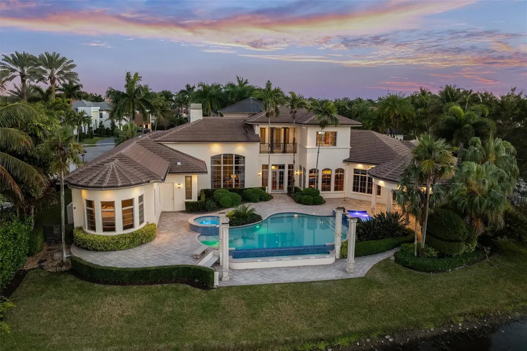 369 Sweet Bay Avenue Plantation FL 33324