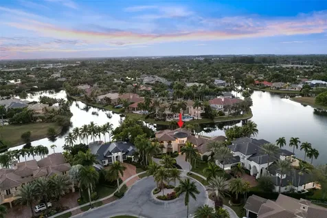 369 Sweet Bay Avenue Plantation FL 33324